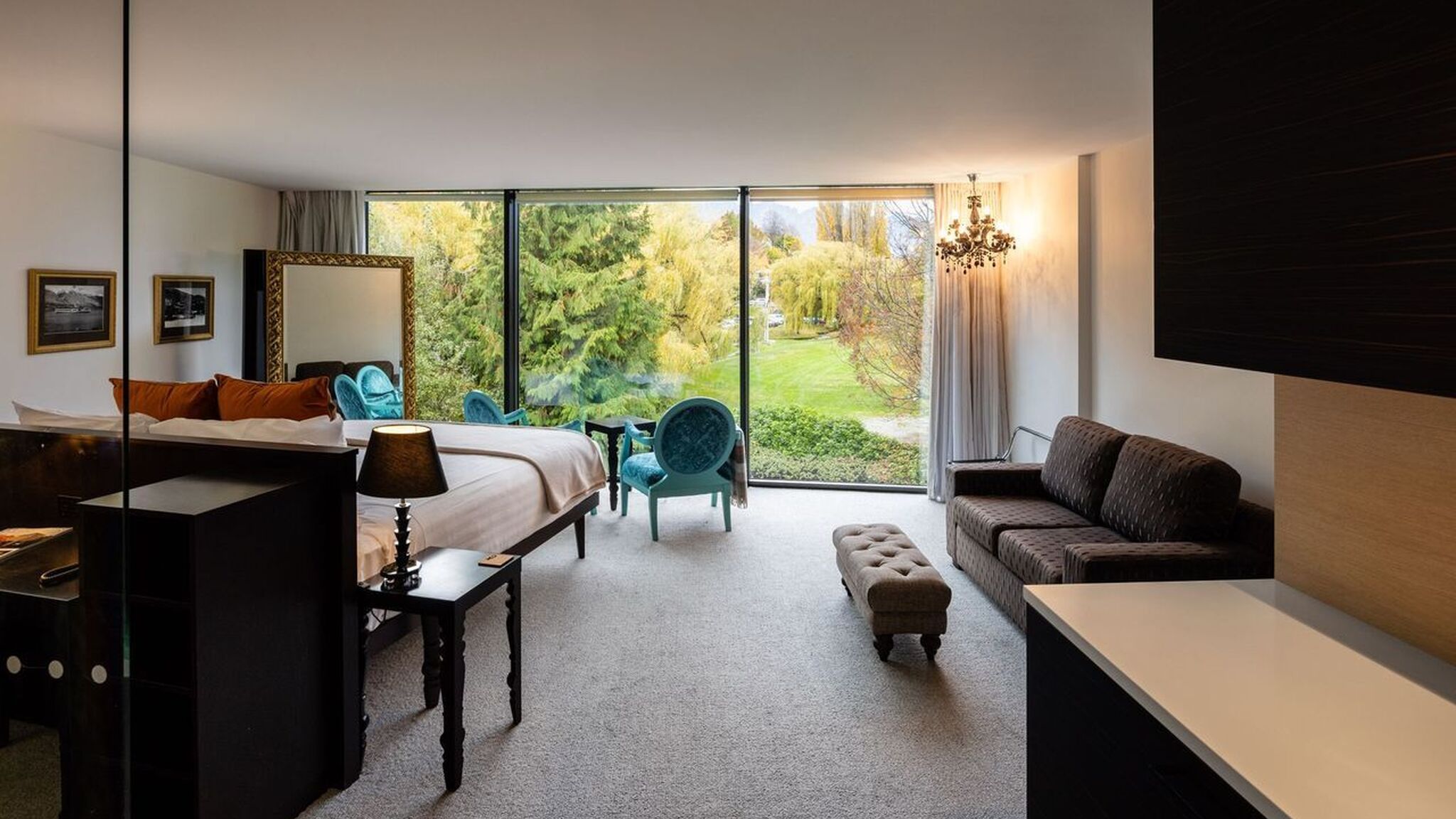 Twin Ridge Room